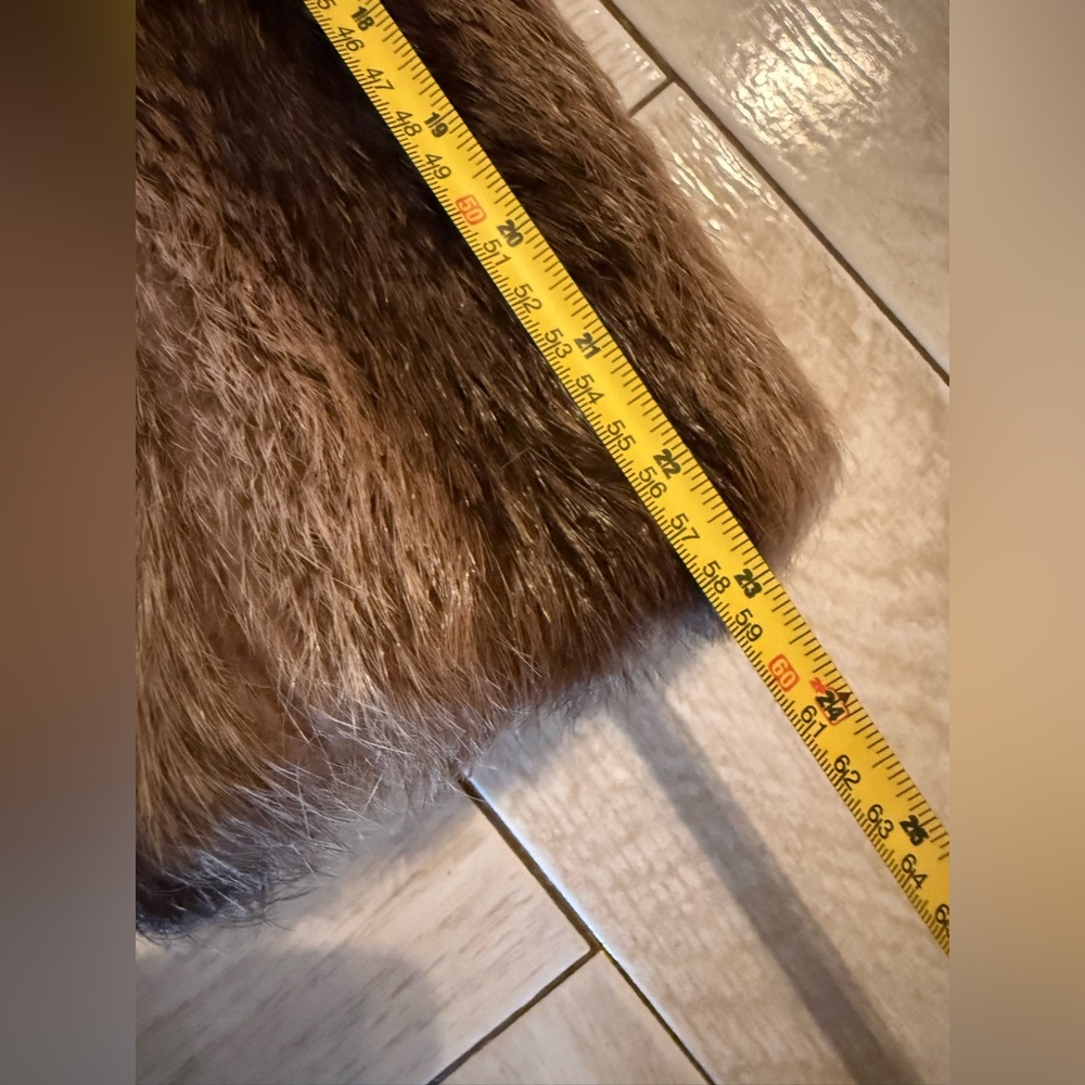 Vintage Fendi *Inspired* Genuine Fur Coat (Small/Medium) - Picture 14 of 16